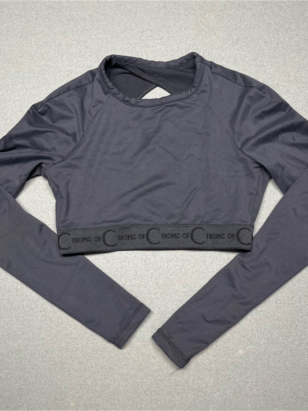 Tropic of C Black Long-Sleeve Cropped Crew Top